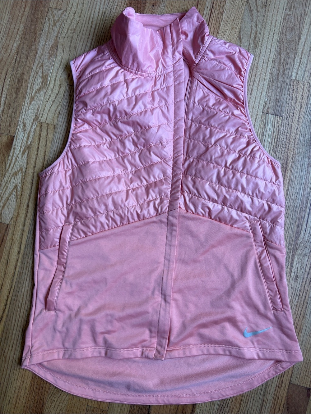 Nike medium Light Pink/peach Quilted running Vest